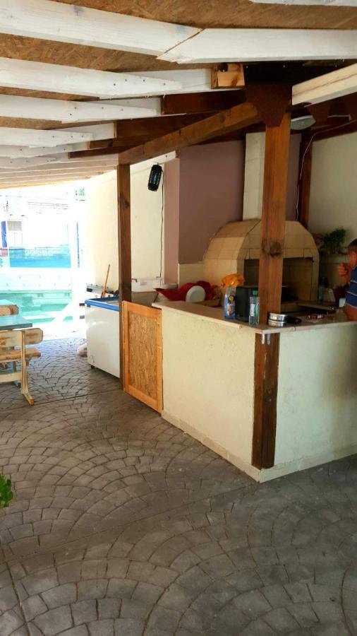 Family Hotel Solar Central ساني بيتش المظهر الخارجي الصورة