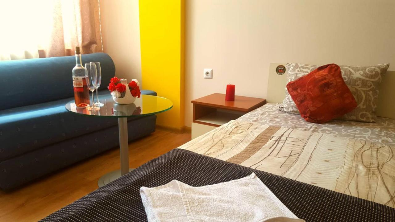 Family Hotel Solar Central ساني بيتش المظهر الخارجي الصورة