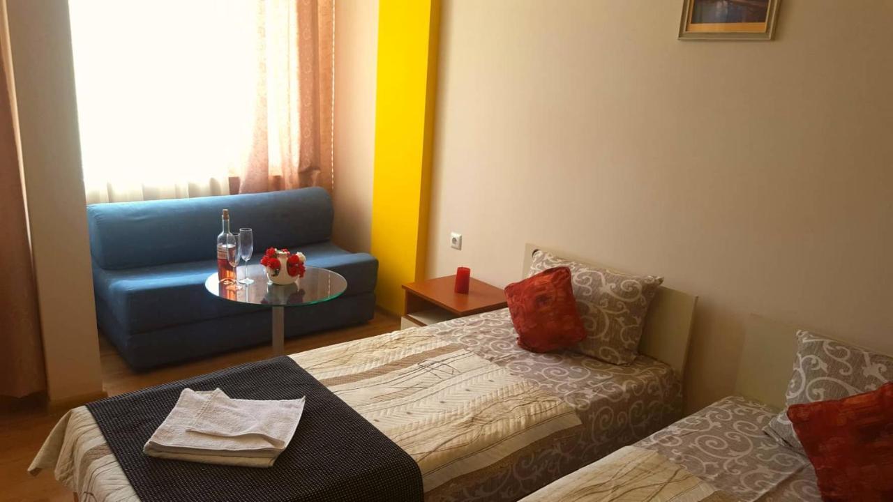 Family Hotel Solar Central ساني بيتش المظهر الخارجي الصورة