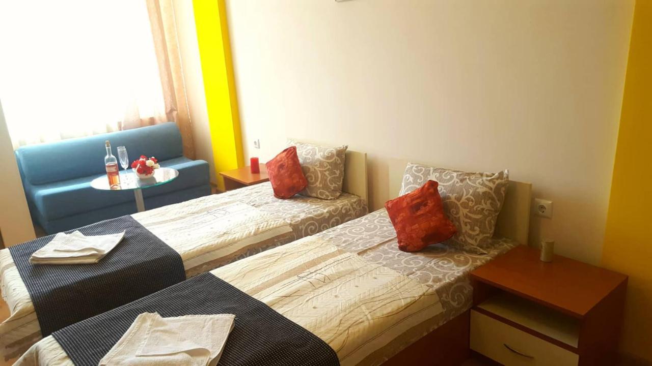 Family Hotel Solar Central ساني بيتش المظهر الخارجي الصورة